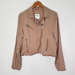 Abercrombie & Fitch Women's Cropped Cream Moto Style Zip Jacket Size Large C15